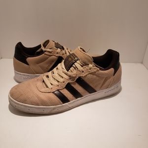 Adidas Etrusco tan/brown suede leather sneakers